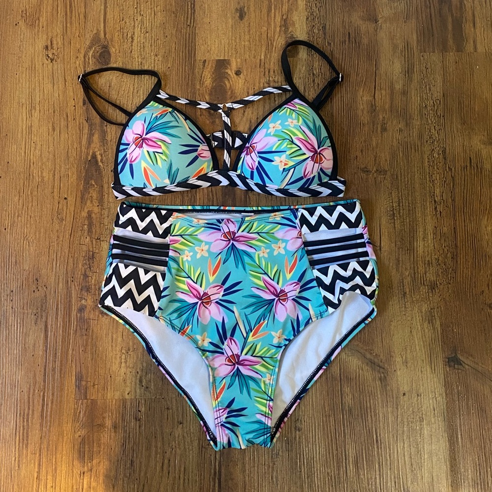Women’s Bikini Set